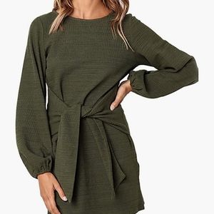 NWT Pretty Garden brand knee length dress